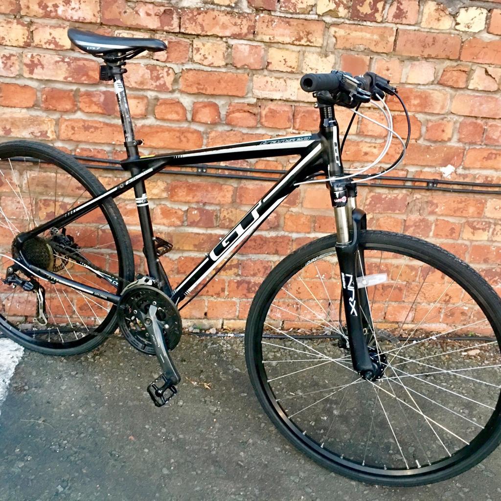 GT hybrid bike in WR2 Worcester für £ 230,00 zum Verkauf Shpock AT