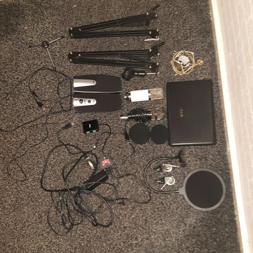 Home recording studio in Wolverhampton for £50.00 for sale Shpock