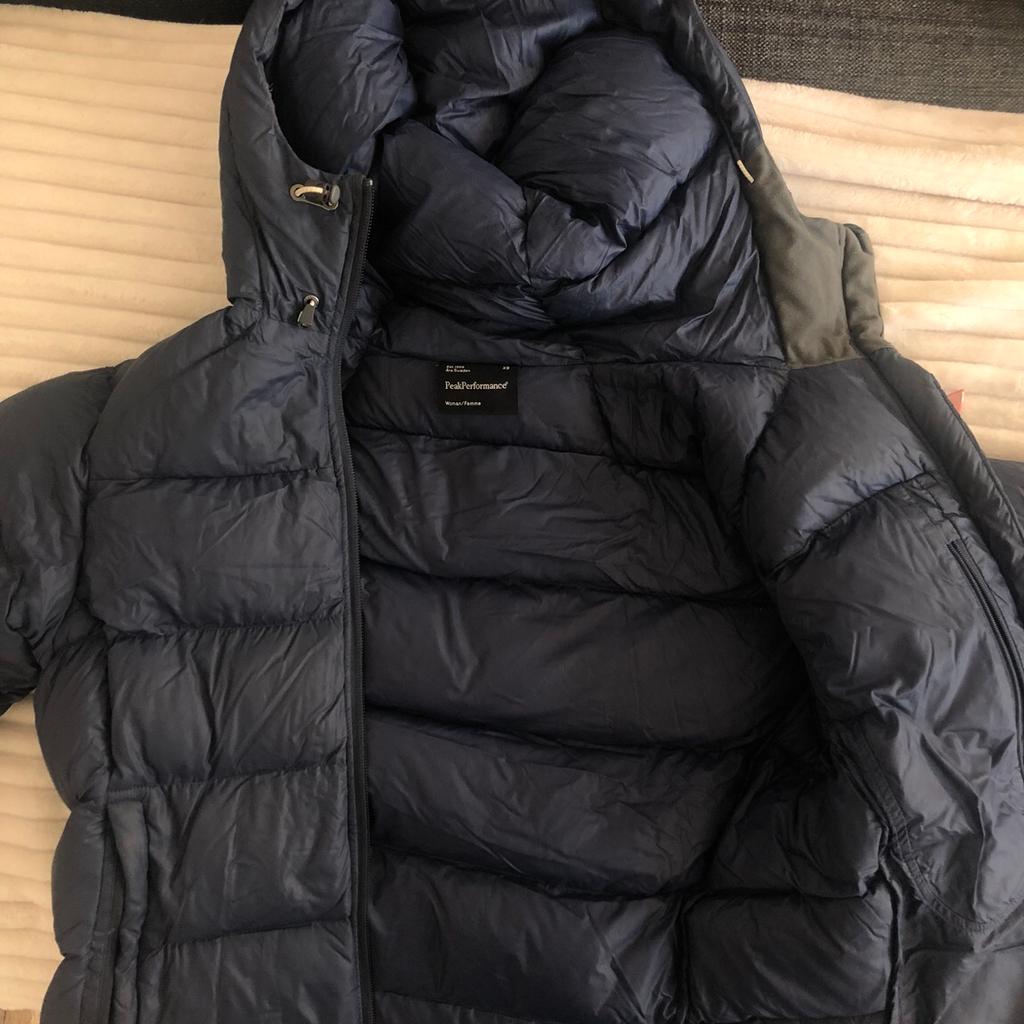 Peak performance XS in 802 84 Gävle for SEK 1, for sale | Shpock