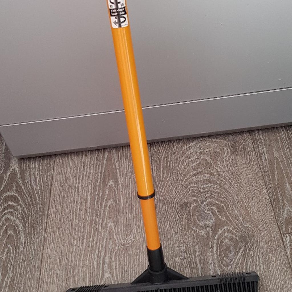 Rubber broom by jml in ME5 Chatham für 6,00 £ zum Verkauf Shpock DE