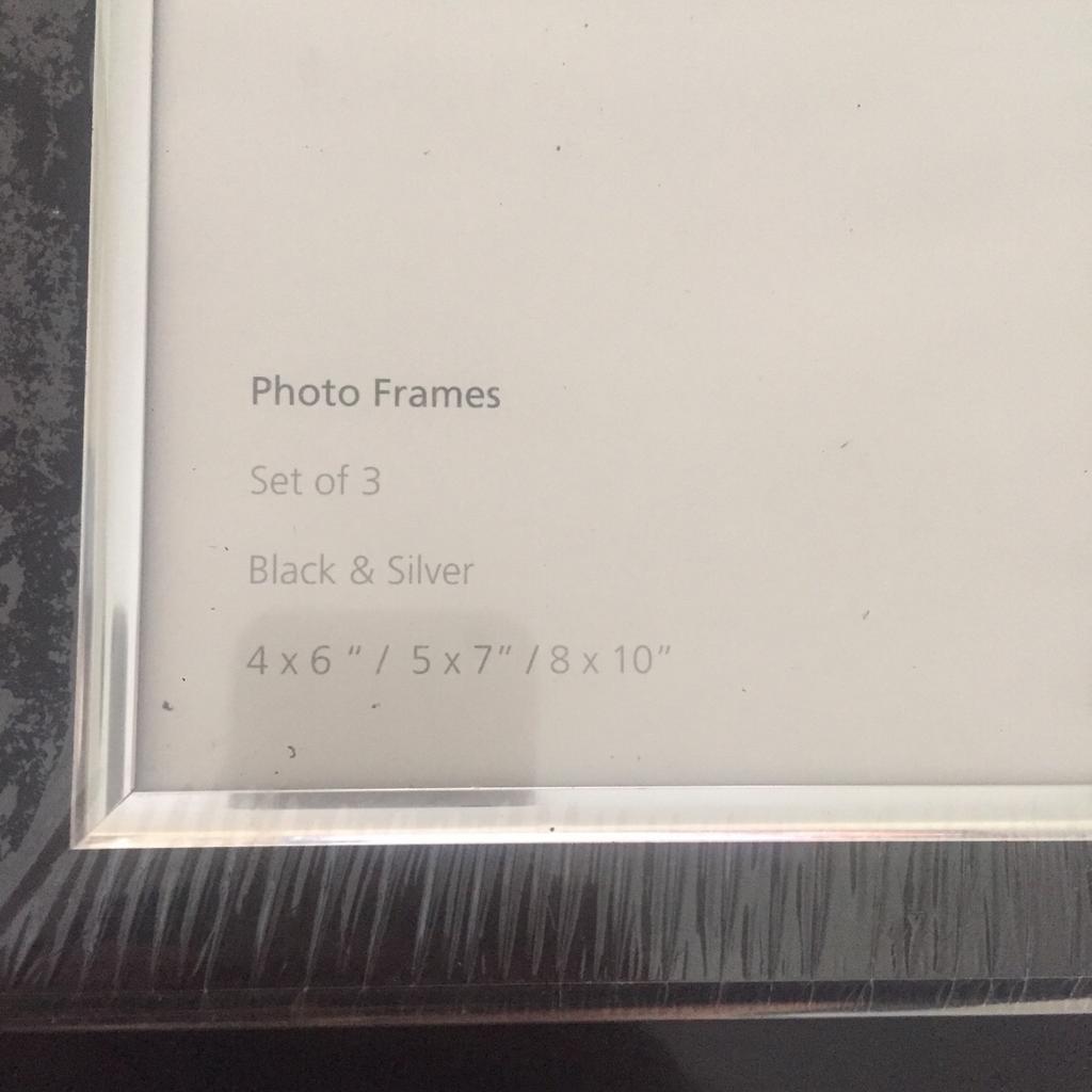 Frames in GU12 Guildford für 10,00 £ zum Verkauf | Shpock DE