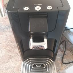 Verkaufe gebrauchte aber gut erhaltene Kaffeemaschine. es handelt sich um eine Maschine.
Sie ist komplett entkalkt und gereinigt.
ein Päckchen Pads gibt es dazu
