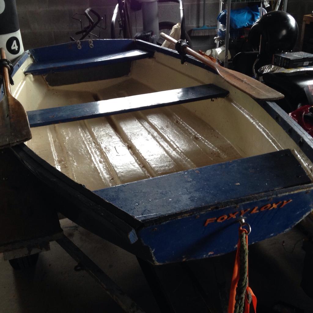 Fibreglass dinghy boat tender not sail or Kay in PL12 Forder für £ 175