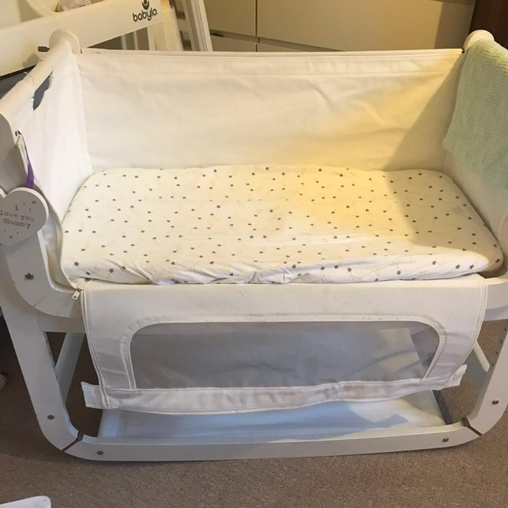 SnuzPod Next to me Crib in London Borough of Redbridge für £ 75,00