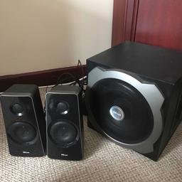 Speakers,great condition,hardly used