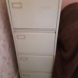 Grey metal filing cabinet. Great storage storage. Lock in need of repair.

You will need to bring this downstairs, so you will need 2 strong people (it's heavy) to collect it.

STRICTLY COLLECTION ONLY