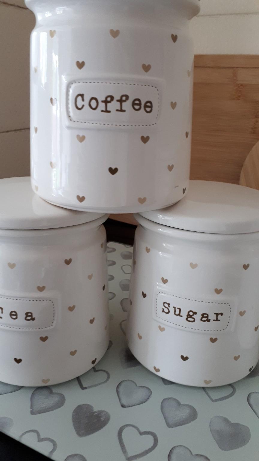 Dunelm storage Jars and worktop saver in South Staffordshire für 12,00