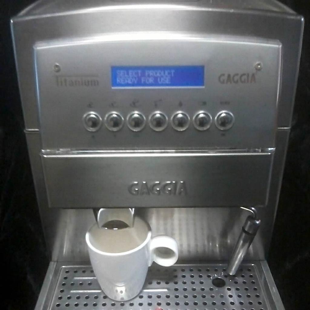 Gaggia Titanium Bean to Cup Coffee Machine. in SG18 Biggleswade for £