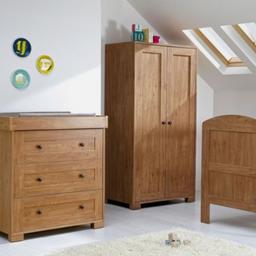 brilliant set of drawes and wardrobe..plenty of space and deep draws .

excellent condition 
collection redcar 

Chest of drawers: 3 drawers, changer top
Wardrobe: 2 doors, 2 hanging rails. 
Drawers H96, W88, D54cm.
Wardrobe H168, W84, D53cm.

£150ono