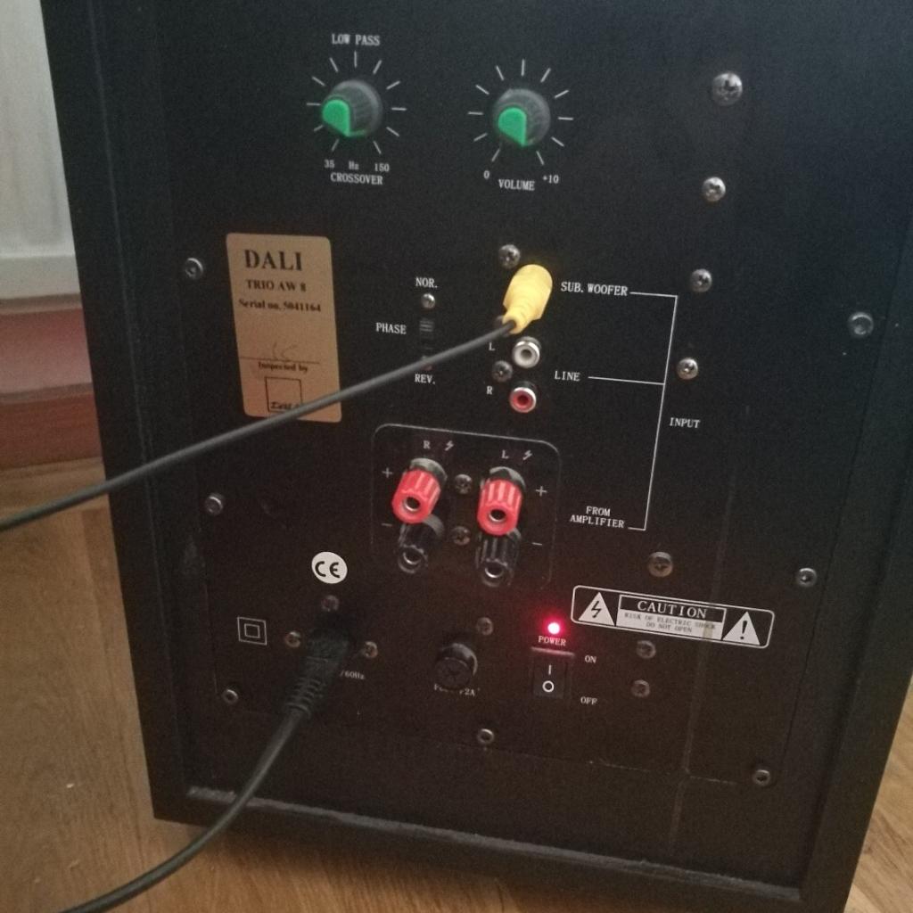 subwoofer dali trio aw8 in 174 53 Sundbyberg für SEK 500,00 zum Verkauf
