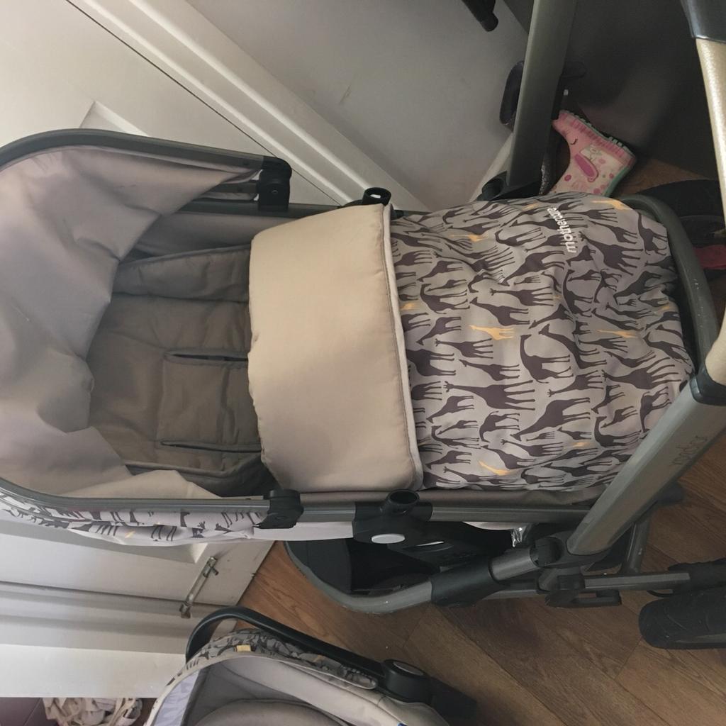 Mothercare tusk shop travel system