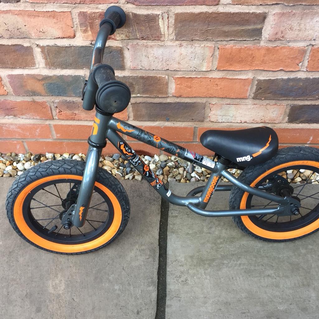 Mongoose balance clearance bike