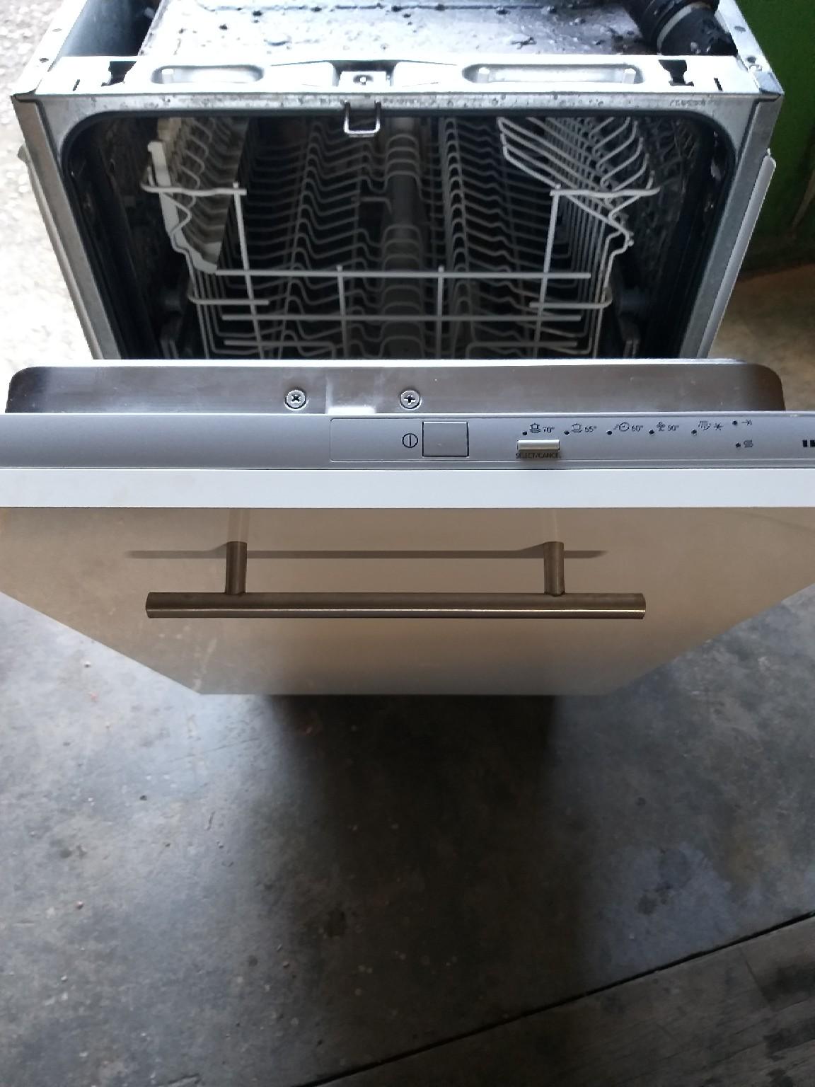 IKEA Geschirrspüler 45 cm in 4053 Ansfelden für € 135,00 zum Verkauf Shpock AT