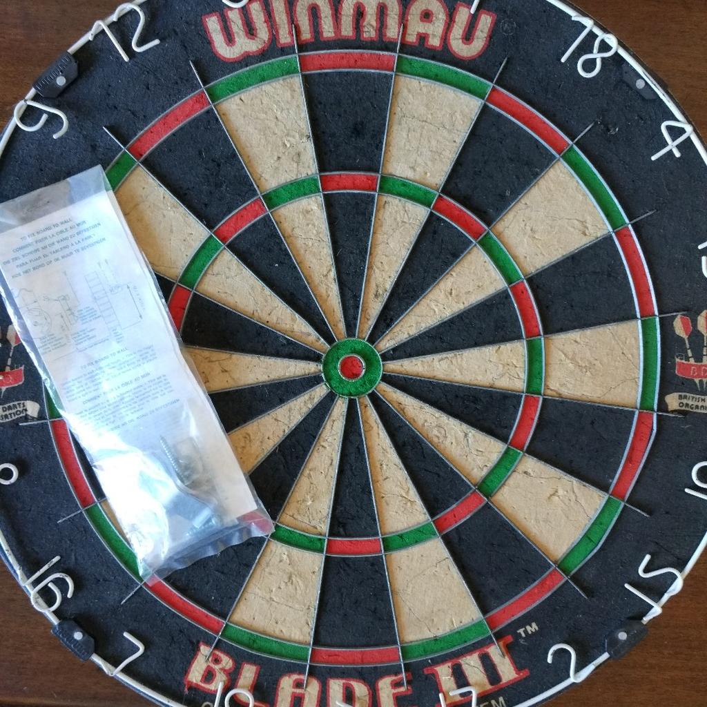 Winmau Blade 3 Blade III Dart Board Dartboard in NG9 Broxtowe für 12,00