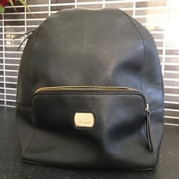 Black leather like material 

Still in very good condition great bag 

Can post extra £3.50