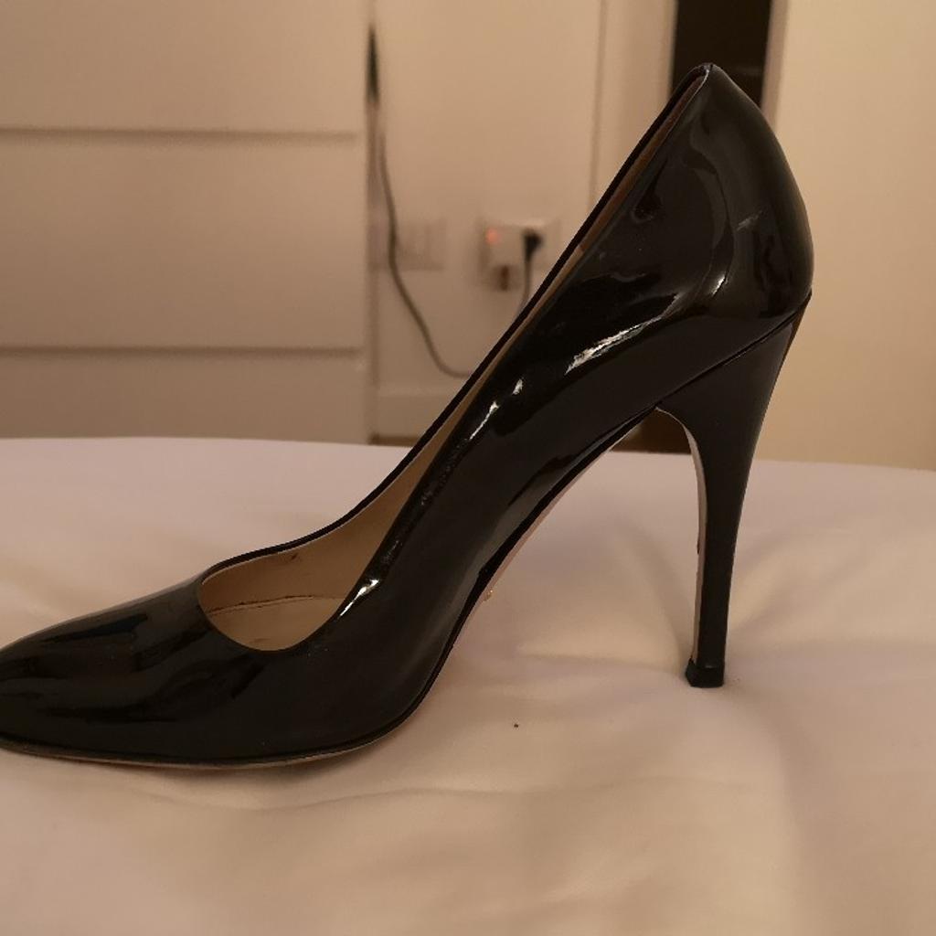 Decollete Prada 36 5 e 37 in 20124 Milano fur 160 00 zum Verkauf Shpock AT