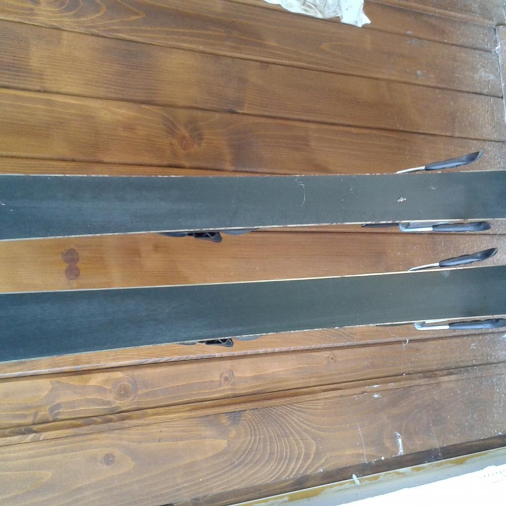 Ski, K2, Atomic, Blizzard. in 6115 Kolsassberg für € 30,00