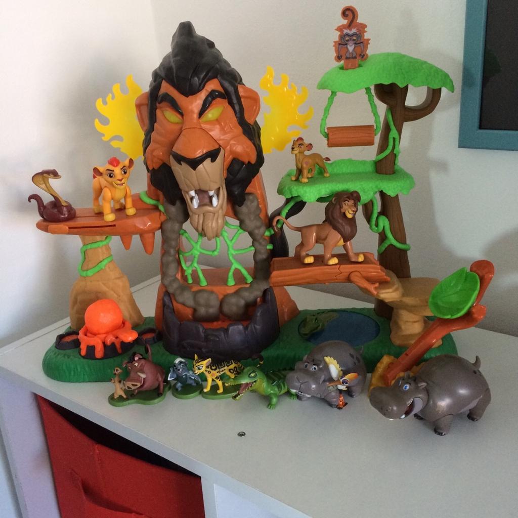 Lion guard playset in SE12 Royal Borough of Greenwich for £30.00 for ...