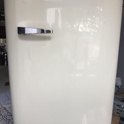 Cream retro under counter fridge. 2 yrs old, works well. Scratches on side and small dent at back of top, cosmetic only, won’t be seen when in situ