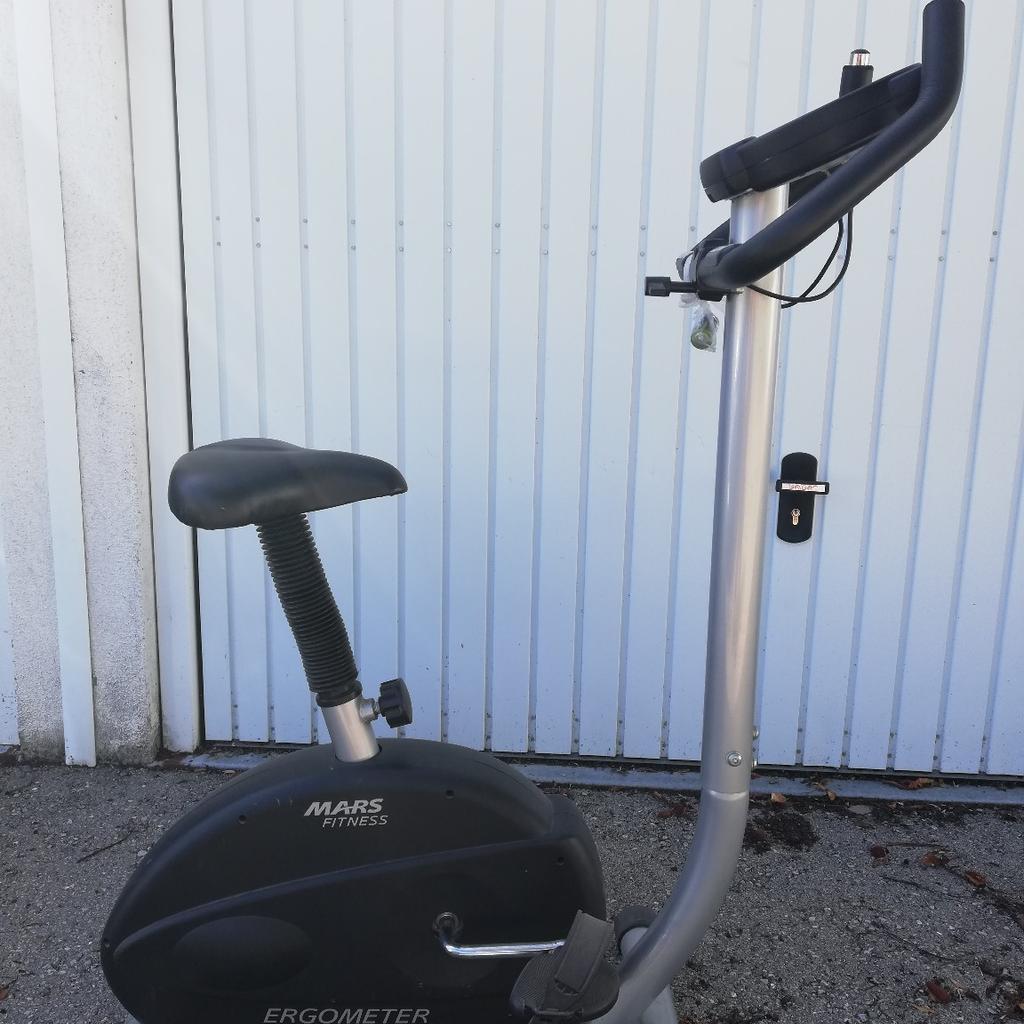 markise für hobby wohnwagen VEVOR Wohnmobile elektrische wasserdichte Modulmarkise Seitenmarkise (5504 mm) mit Aluminiumlegierungsrahmen, Schwarze Außenmarkise mit Fischer Fahrrad Cityradsattel 
