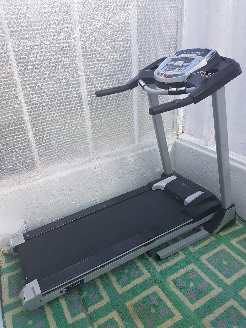 Roger black tread mill in Epping Forest for £90.00 for sale Shpock