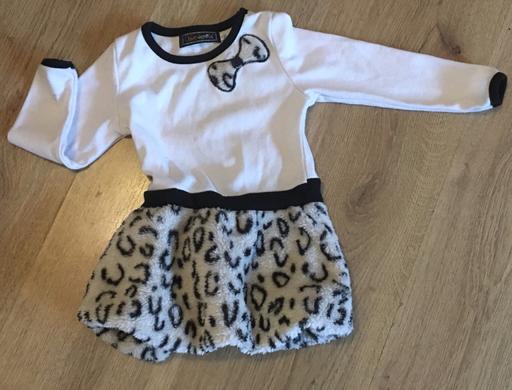 Buy & Sell Laindon Basildon - Photos for 18 mnthsdress with soft fluffy skirt attached