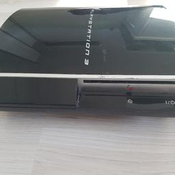 Funktionstüchtige Playstation 3 mit Gebrauchspuren Normale und Slim variante erhältlich. (Nur Konsole keine Kabeln, Spiele oder sonst was) 15€ pro Konsole