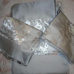 Lenzuola color grigio argento usate pochissimo
