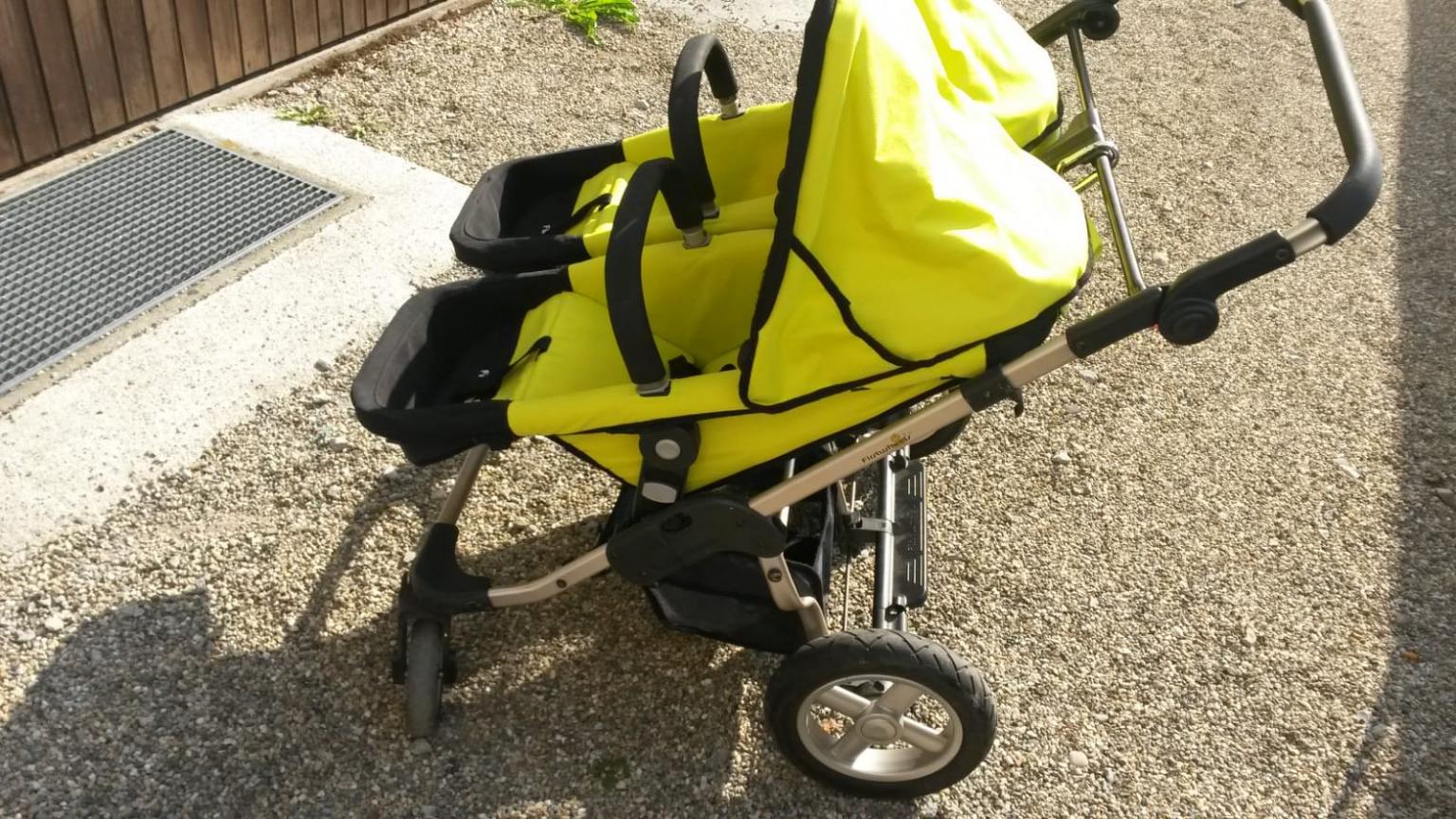 GESCHWISTER UND ZWILLINGSWAGEN in 74076 Heilbronn für 335,00 € zum