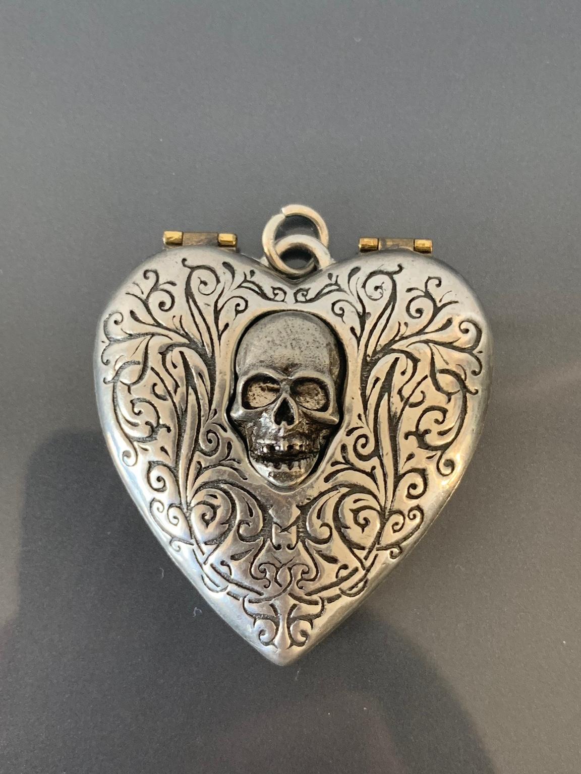 Alchemy Heart Locket in ME5 Chatham for £10.00 for sale | Shpock