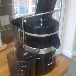 Ainslry Harriott juicer in excellent condition.
All working order. Quick sale