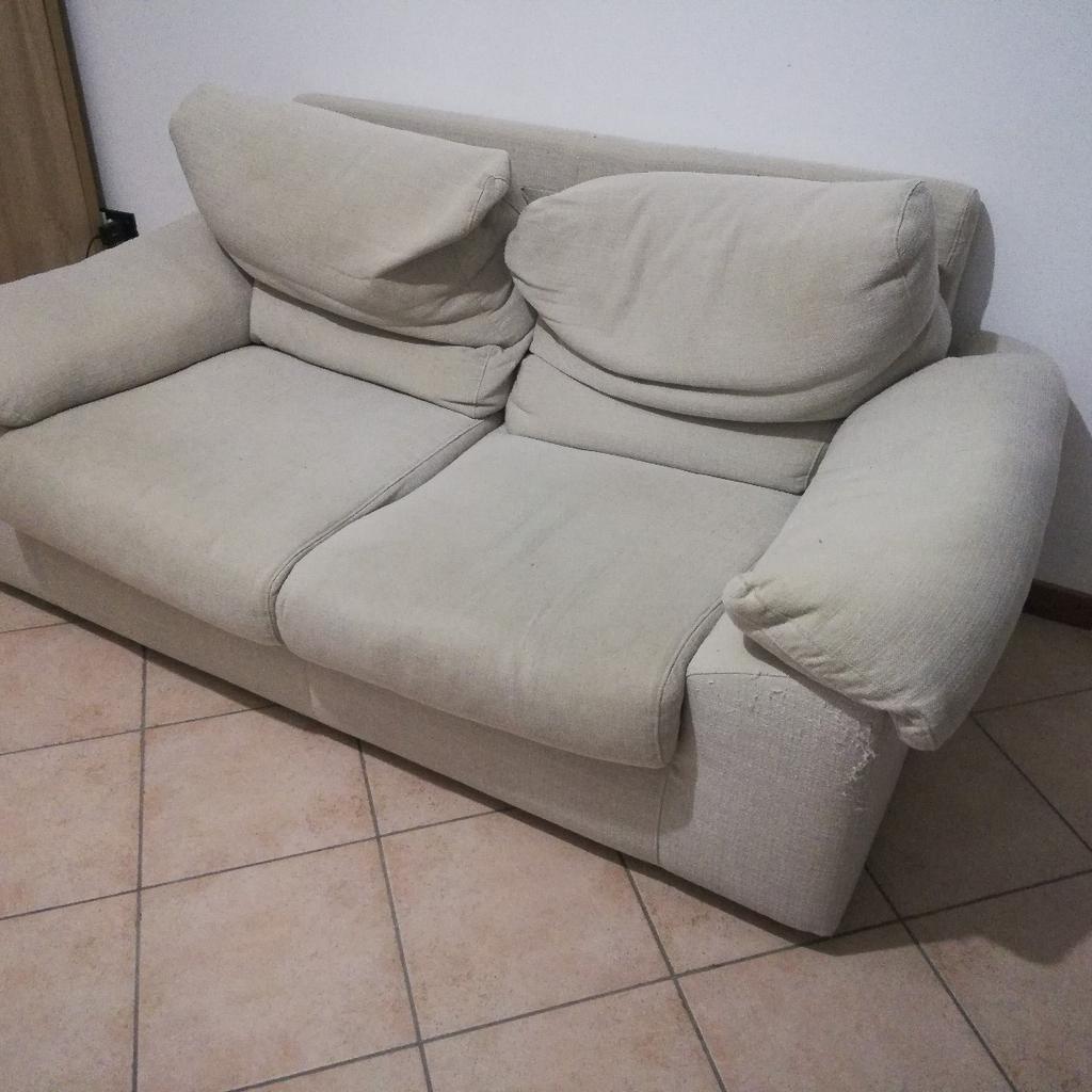 Divano Poltrone&Sofa 3 posti REGALO in 20139 Milano for free for sale