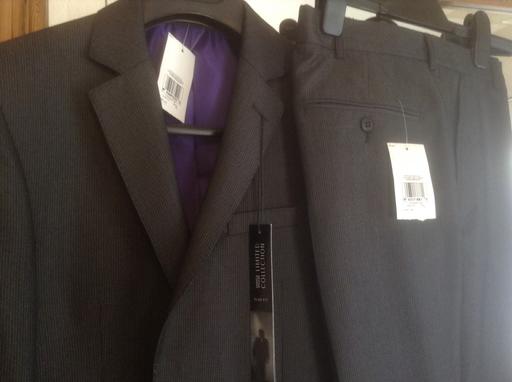 Buy & Sell Conwy Llandudno - Conwy - Photos for M&S Gents Suit 