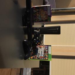 Eine Top funktionsfähige XBox 360 inclusive Kinect . Noch dazu sind 2 Controller und 5 XBox- Spiele. 2 Spiele sind für das Spielen mit der Kinect und 3 Spiele, GTA 5, F1, Autorennen, für die normale XBox ohne Kinect nutzbar.
