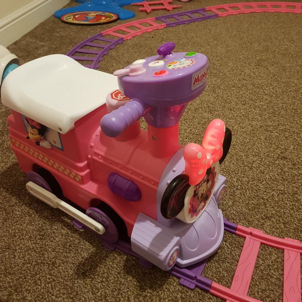 Minnie mouse ride on train and track in NG5 Nottingham for £25.00 for
