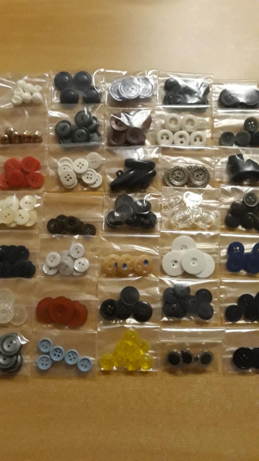 200 Stück Mini-Knöpfe, 6 Mm Durchmesser, Rot - Ideal Für Puppenkleidung, Scrapbooking & DIY-Projekte