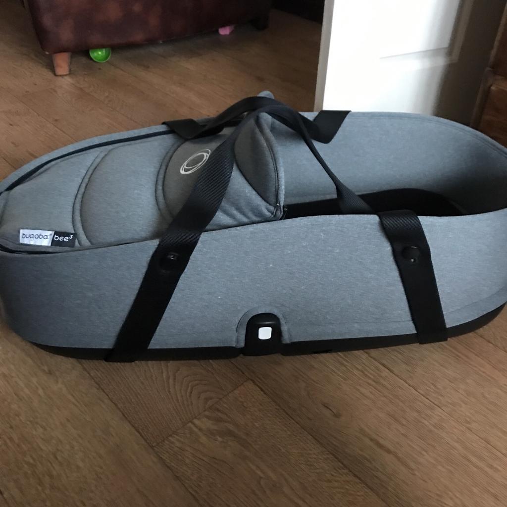 Bugaboo bee 3/5 carrycotbase/fabric/adapters in ME16 Maidstone for £55.00 for sale Shpock
