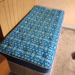 FREE! I am giving away a single bed with the mattress 190cm x 90cm. Collection only. Need to go ASAP ! Mattress is super clean! Pet and smoke free home.