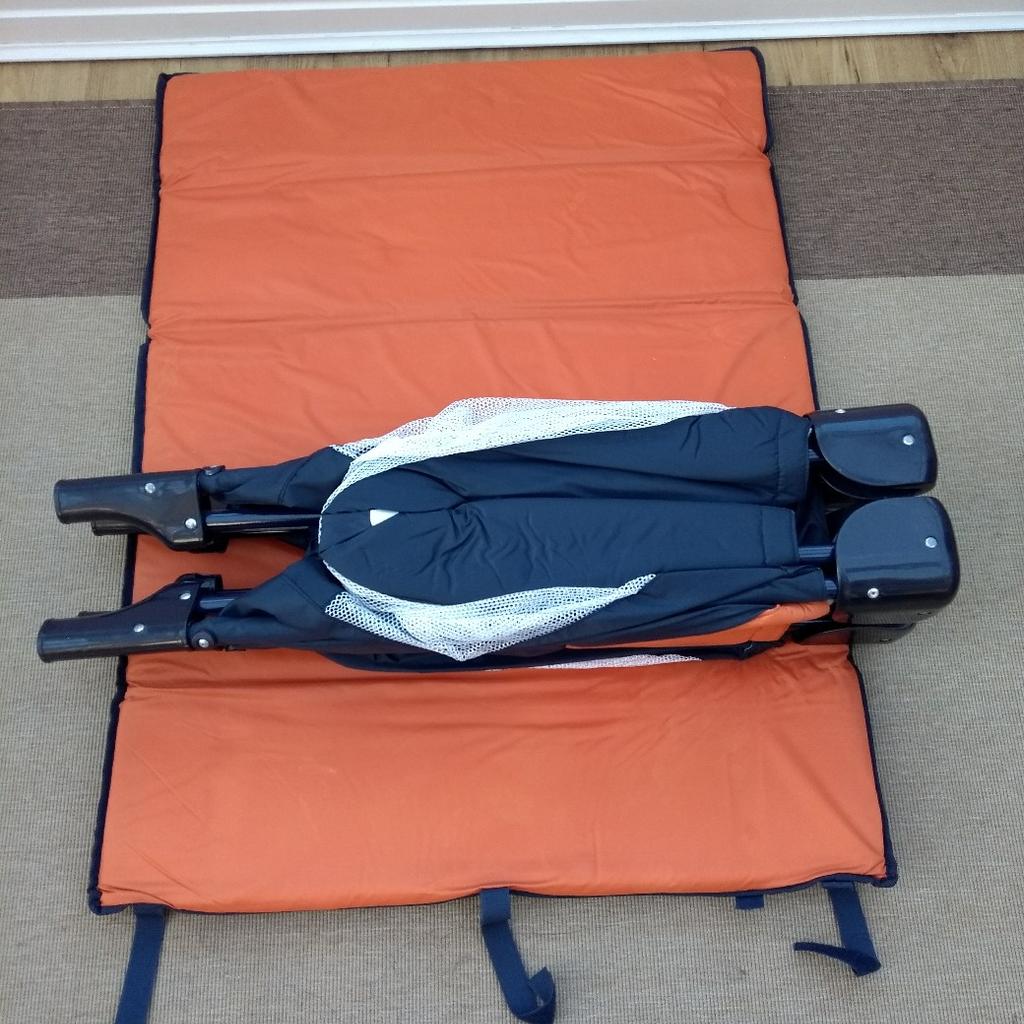 Kingswood travel outlet cot