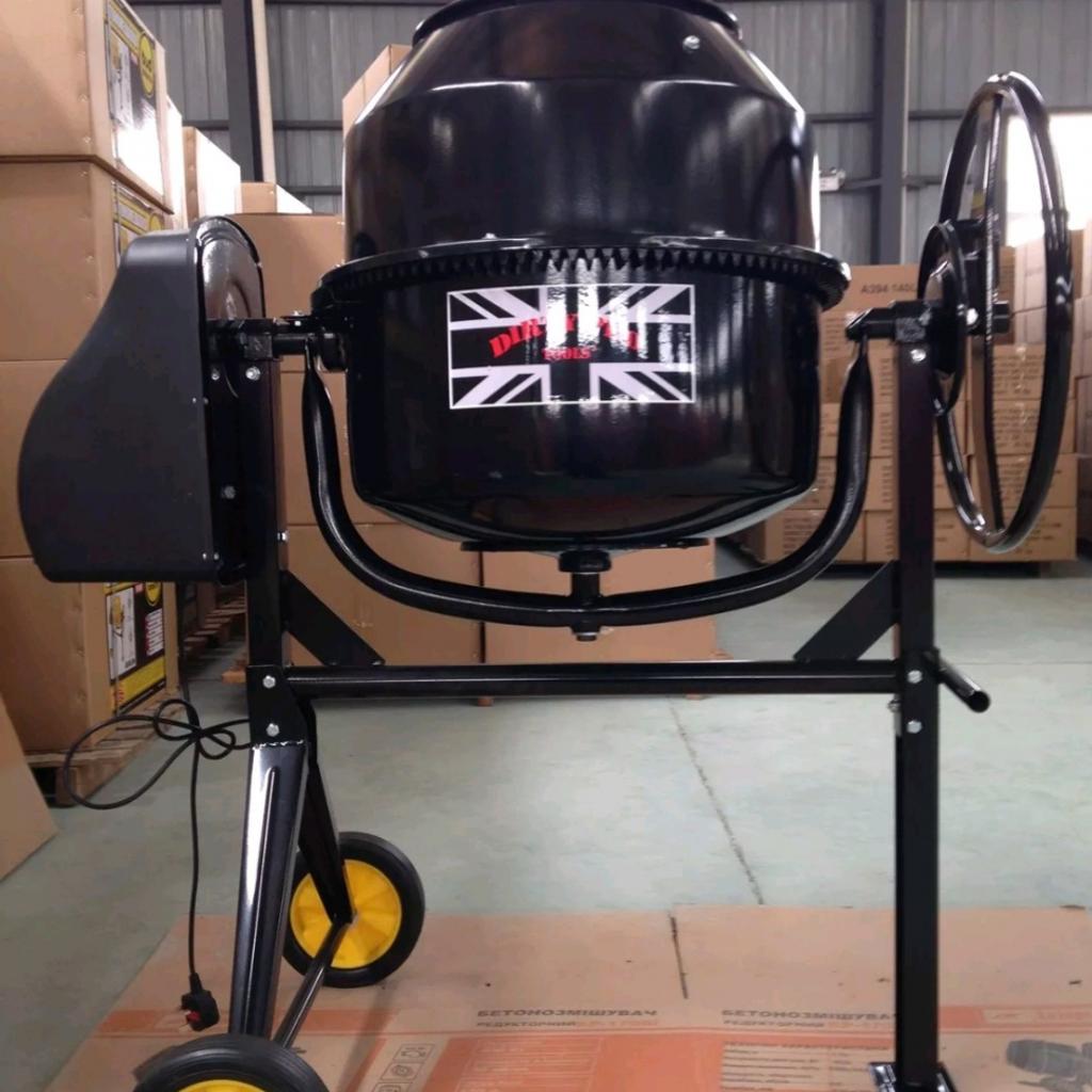 Concrete Mixer 140l Brand new Dirty Pro Tools in SP2 Salisbury for £125