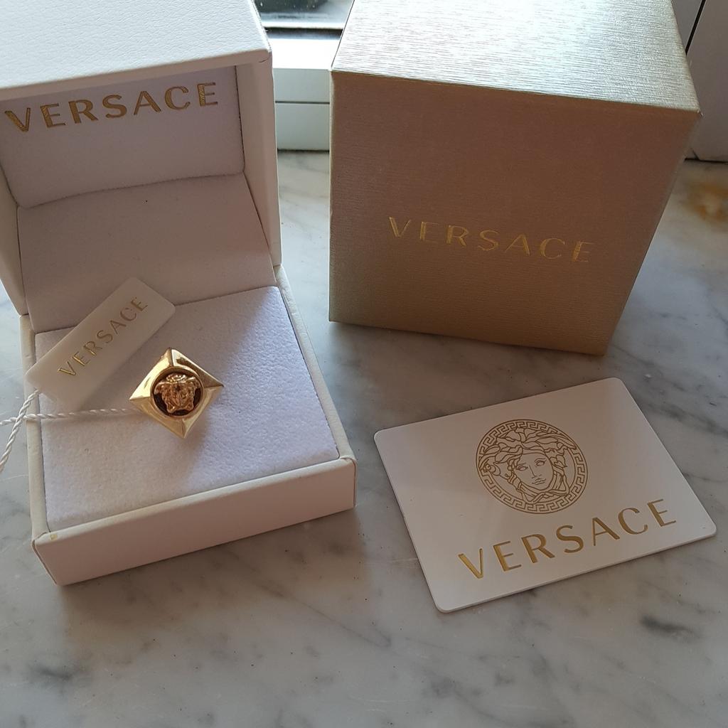 Anello hot sale versace usato