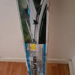 universal roof rack bars 
brand new 
all though box is damaged
Pick up Liverpool l6