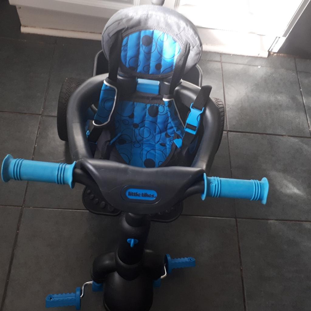 4-in-1-deluxe-edition-trike-neon-blue-in-gedling-for-20-00-for-sale