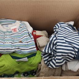 Eine Kleine Kiste Babykleiding zu verschenke. Gr 50 - bis 80. Versand per Versand Übernahme von 6,90 DHL wäre möglich