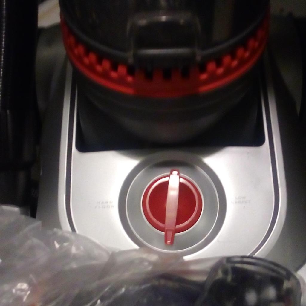 VAX Dynamo Power Upright vacuum cleaner. NEW. in Manchester for £20.00