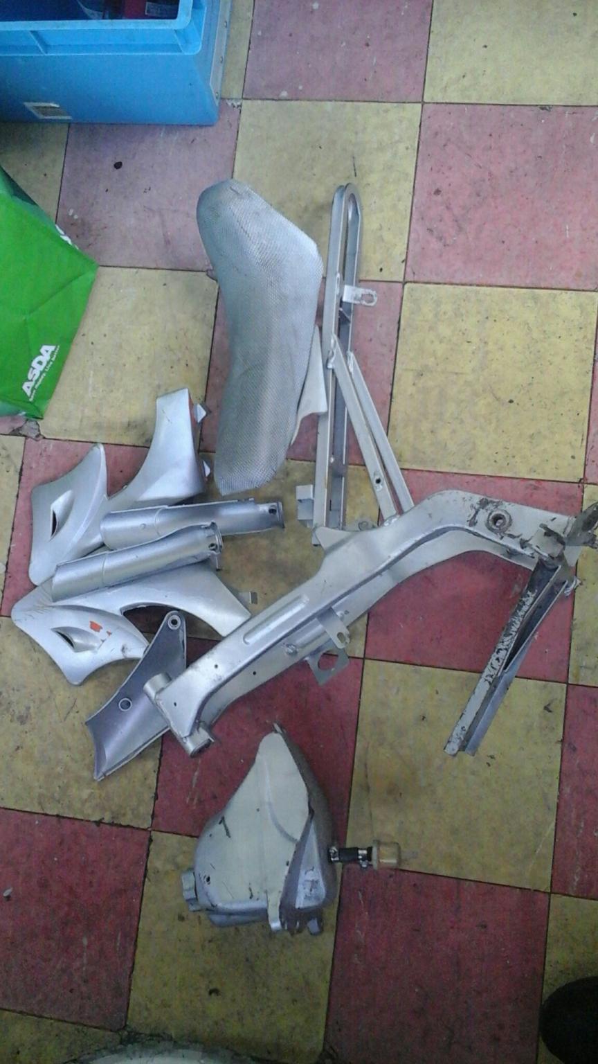 mini moto quad engine and dirt bike parts in WS10 Walsall für 20,00 £ zum Verkauf Shpock DE