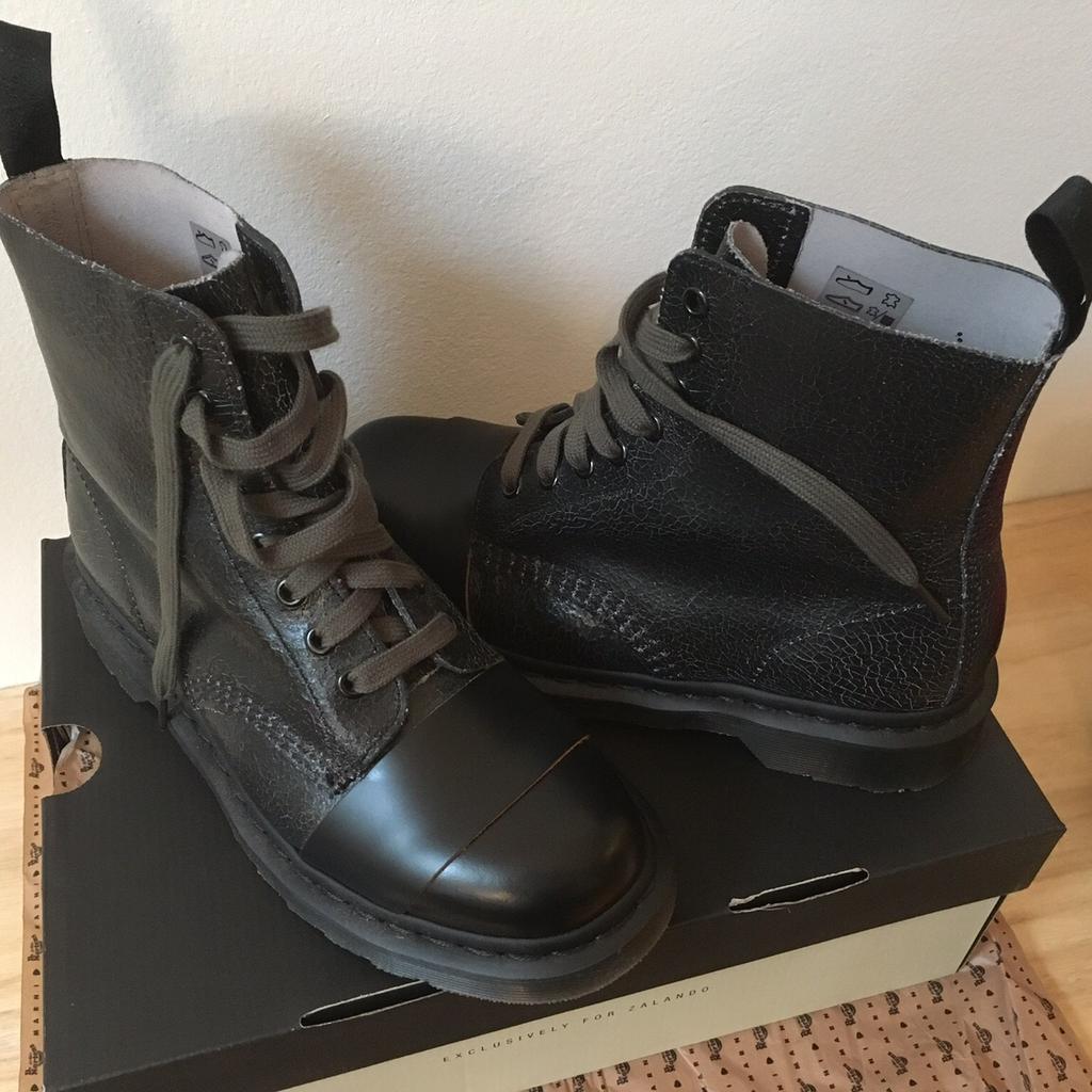 Dr. Martens Pascal Marni x Zalando NEU in 3300 Amstetten f r 180