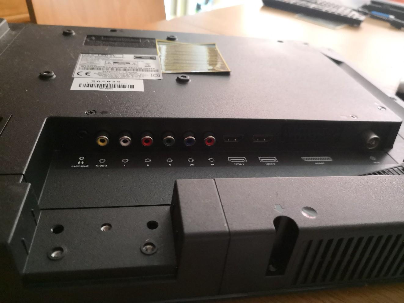 BLAUPUNKT 24" TV WITH BUILT IN DVD PLAYER in BN26 Wealden für 50,00