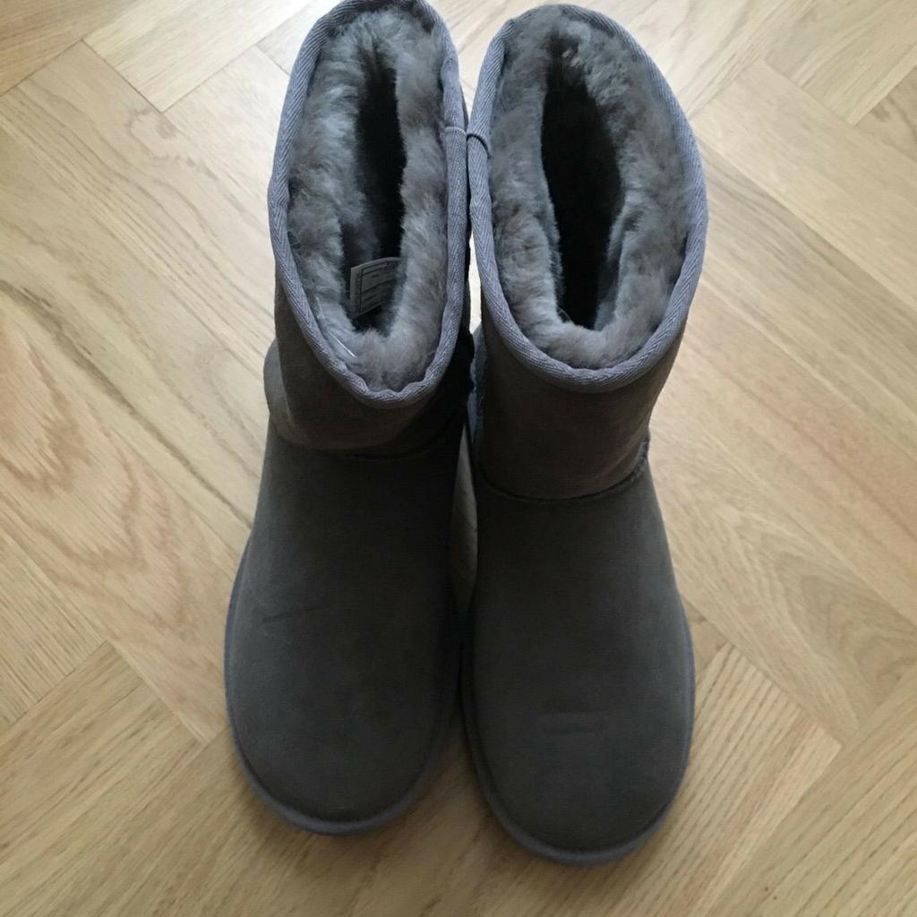 Stivali hot sale ugg grigi