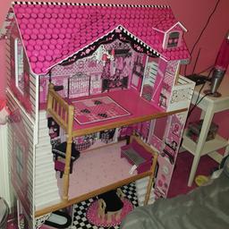 girls dolls house daughter has out grown
